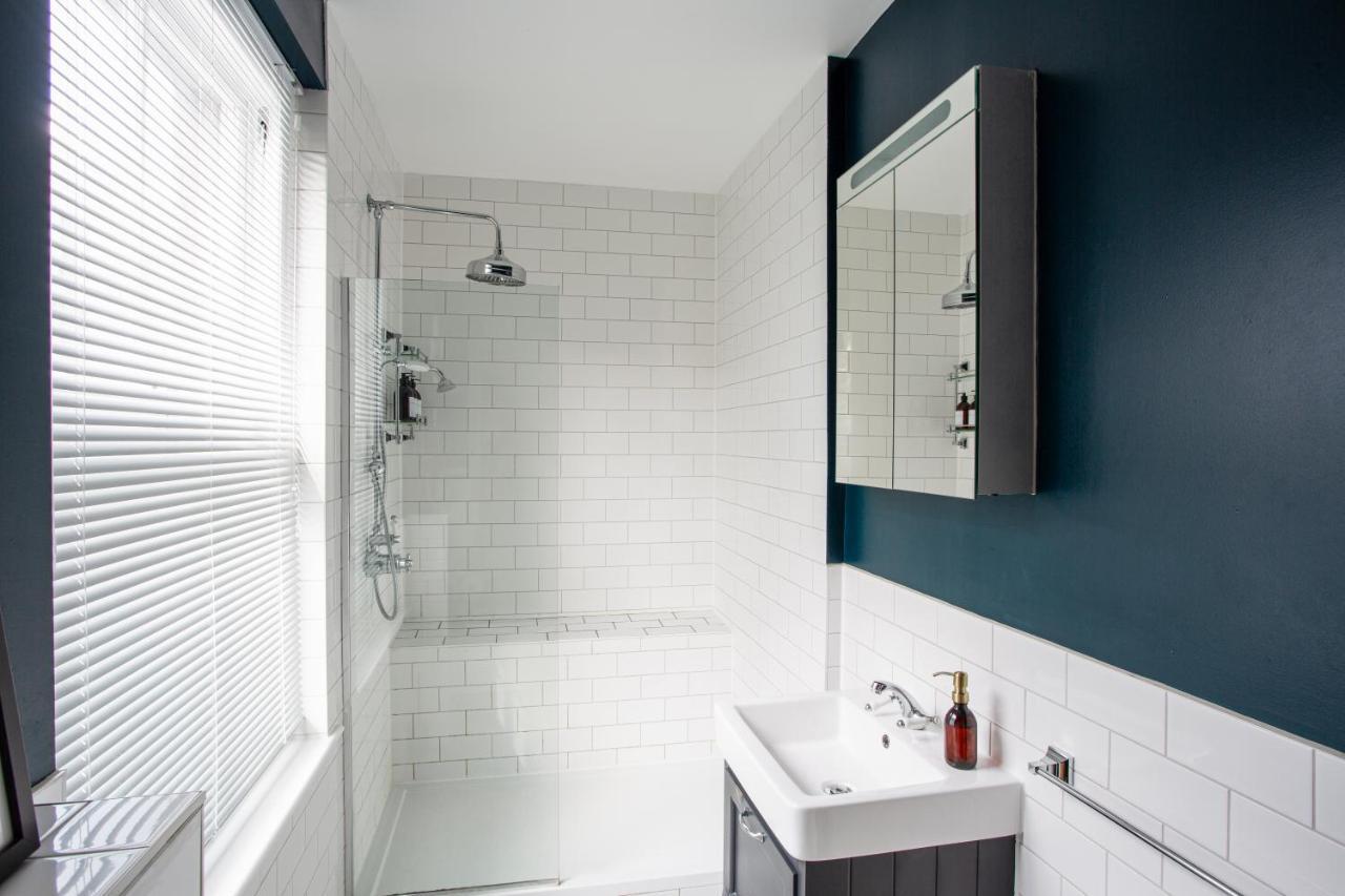 Eden Grove - Islington - Studio Apartment Londra Esterno foto